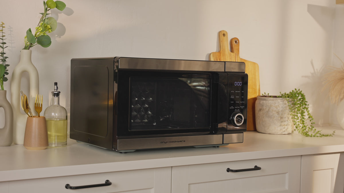 Load video: 
KOMBIOVN MED AIRFRYER
